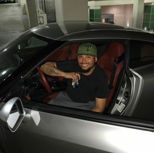 Meet your Posher, Elvis